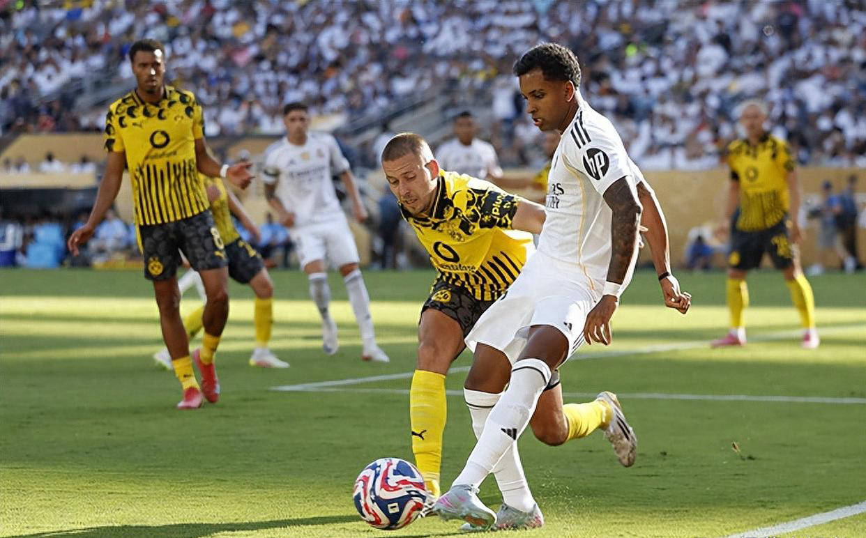 雷火电竞主播-皇家马德里中场球员备战国际比赛的简单介绍