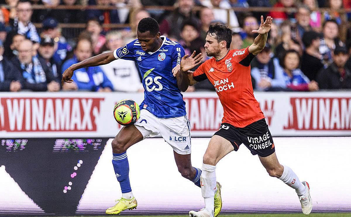 雷火电竞合作-里昂客场逆转，取得关键胜利