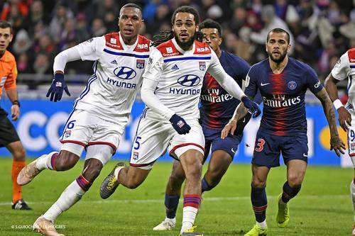 里昂队连胜两场比赛，实力突出的简单介绍