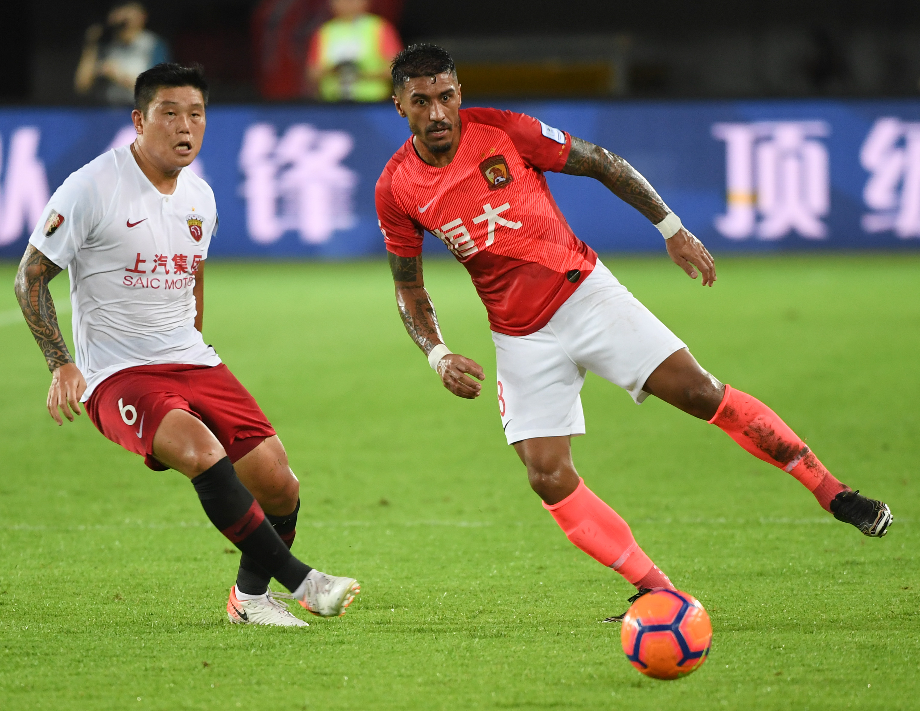 苏宁主场不敌上港，悲剧接连连连形势岌岌可危的简单介绍