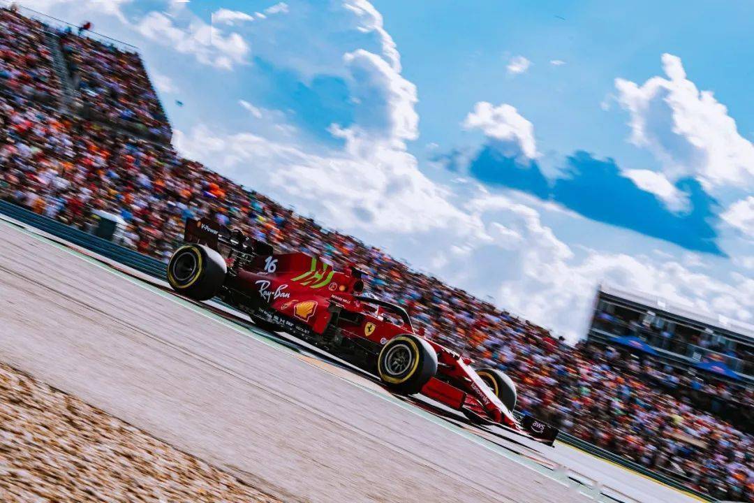 包含阿斯顿马丁力克梅赛德斯，佩雷兹关键制胜的词条