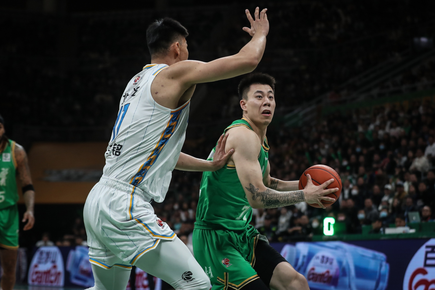 雷火电竞充值-吉林队碾压火箭，张镇麟惊艳四座