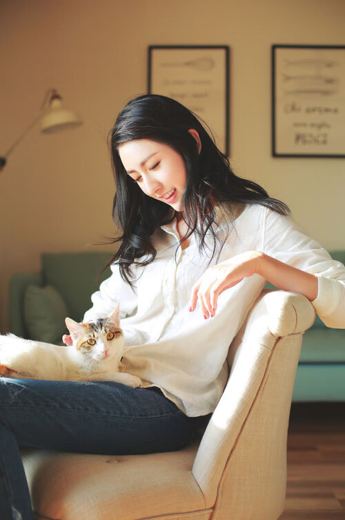 雷火电竞网址-手术刀与风暴，当米切尔撕裂独行侠防线，雄鹿如何破局？