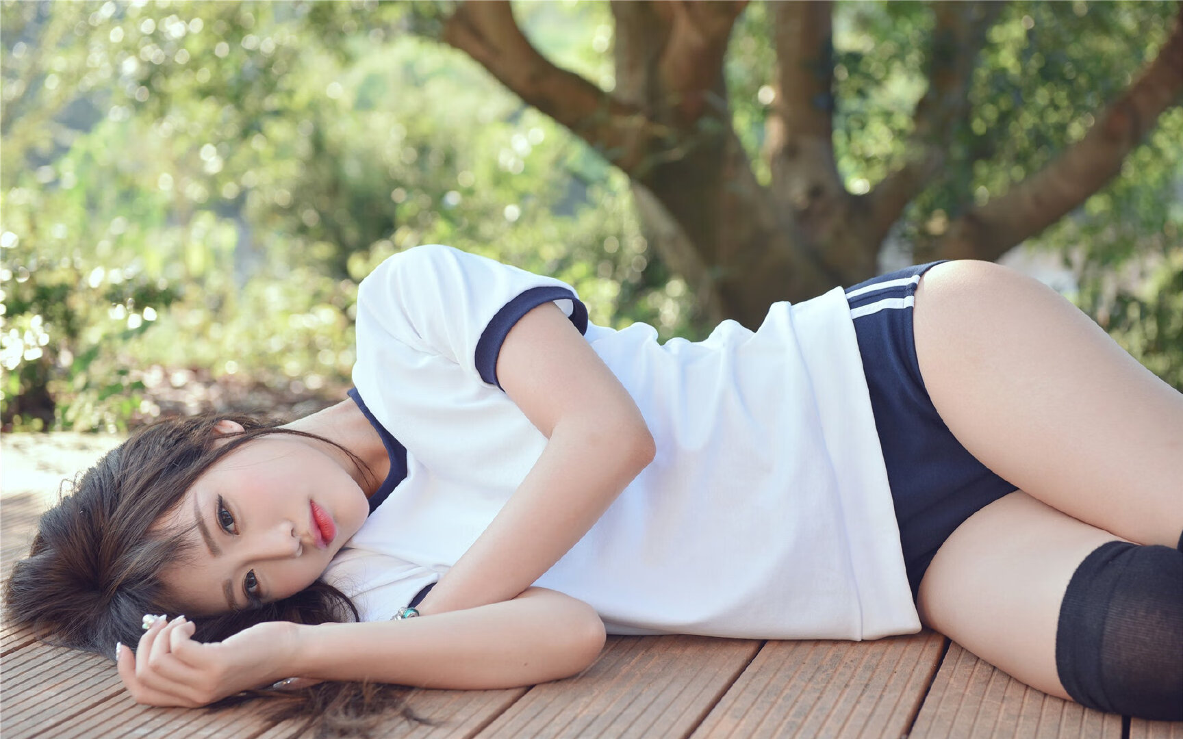 太阳吞噬绿巨人！拉文第四节狂飙20分成绝对主宰